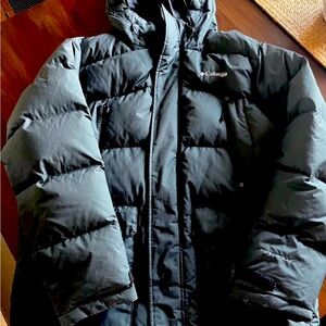 Columbia Men's Black Puffer Jacket